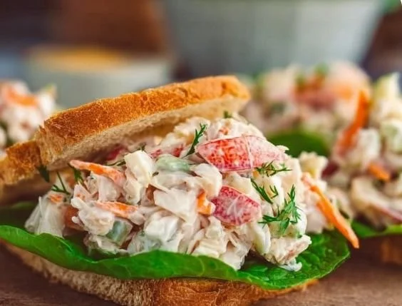 Delicious crab salad sandwich with fresh ingredients and creamy dressing