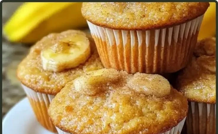 Easy one-bowl banana cinnamon muffins fresh out of the oven