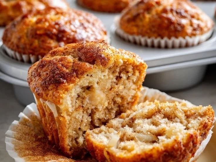 Delicious banana cinnamon Greek yogurt muffins ready in 30 minutes