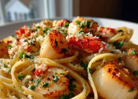 Delicious Lobster Scallop Linguine with garlic butter sauce